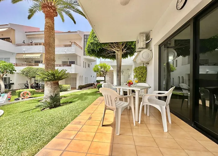 Pool Views Terrace Апартаменты