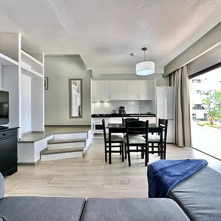 Pool Views Terrace *