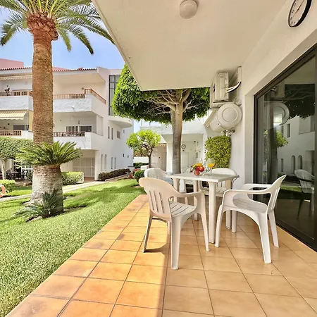 Pool Views Terrace Διαμέρισμα