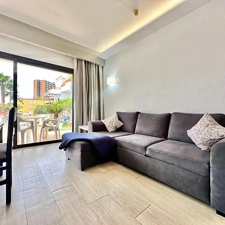 Pool Views Terrace Apartment Los Cristianos (Tenerife)