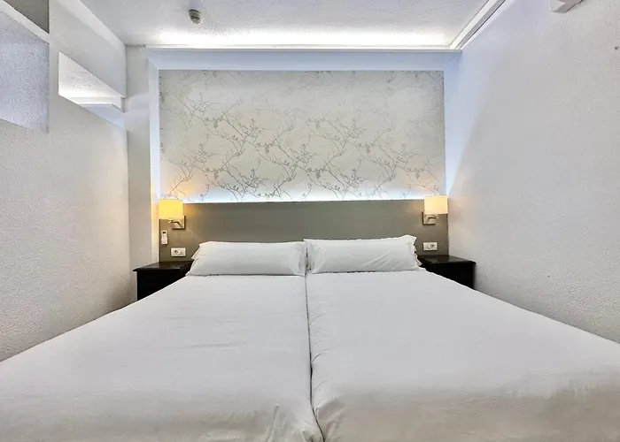 Pool Views Terrace Apartment