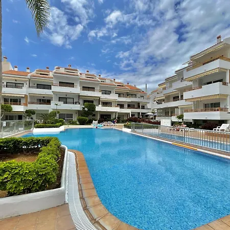 Pool Views Terrace * 洛斯克里斯蒂亚诺斯