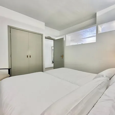 Pool Views Terrace 洛斯克里斯蒂亚诺斯